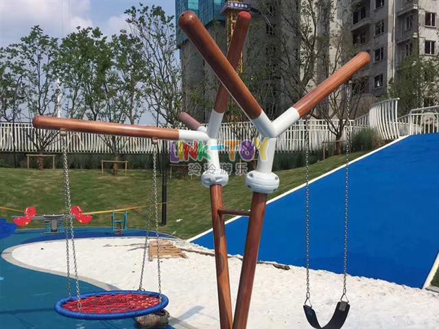 戶外秋千